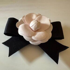 Gorgeous vintage Pink and Black Camelia pin